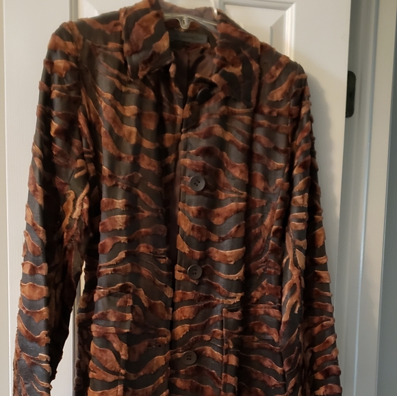 Jacket - Picture 2 of 5